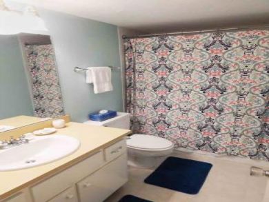 Siesta Key 2 bed 2 ba Condo
